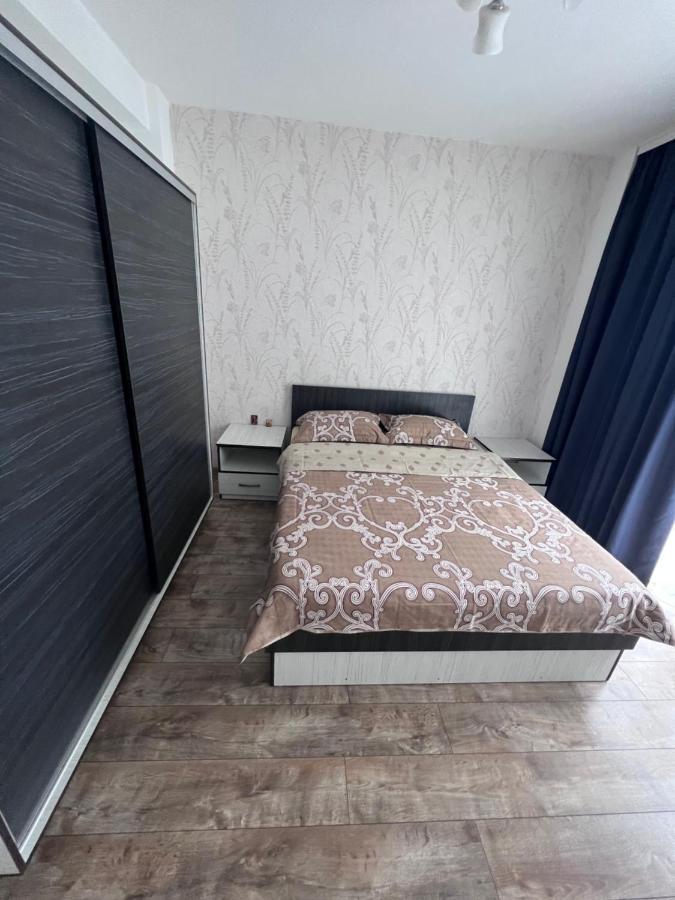 Nesta Apartament Leilighet Fălticeni Eksteriør bilde